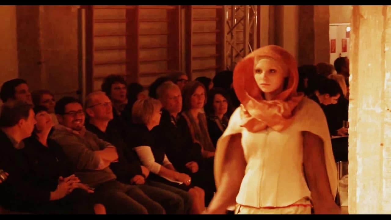 Fashion Show Dubai | Islamic Hijab, Burqa, Abaya,s Trends | Azhar Vlogs Dubai Jobs / Dubai Jobs