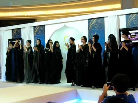Sheila and Abaya Fashion 2010