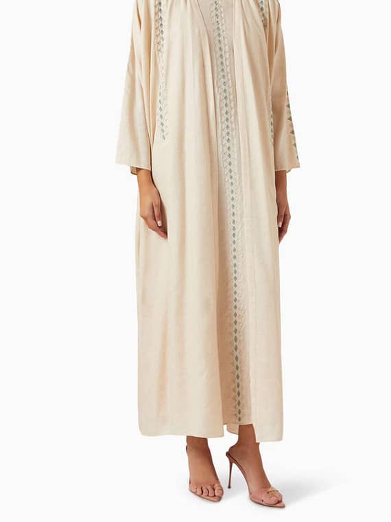 3-piece Embroidered Abaya Set in Linen-