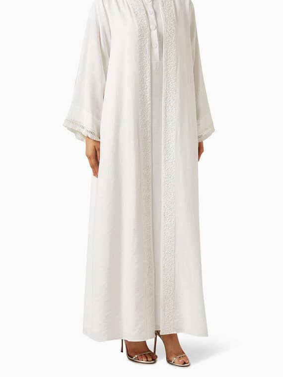 3-piece Embroidered Abaya Set in Linen-