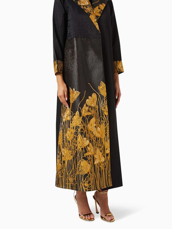 3-piece Mighty & Bold Abaya Set in Jacquard-