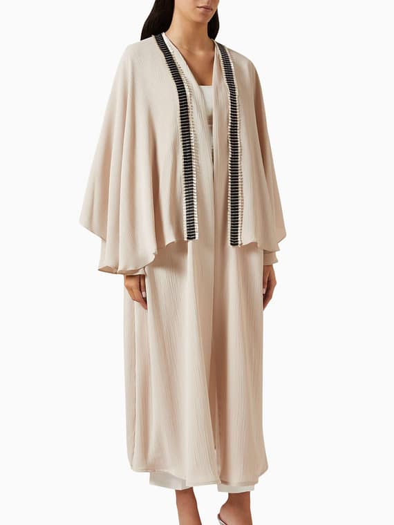 Cape-sleeve Embroidered Abaya in Plissé-