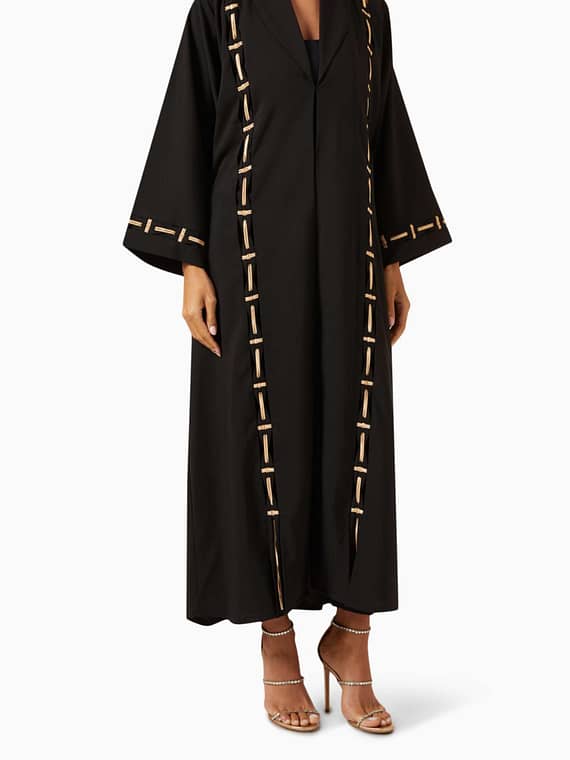 Coat Embroidered Abaya in Crepe-