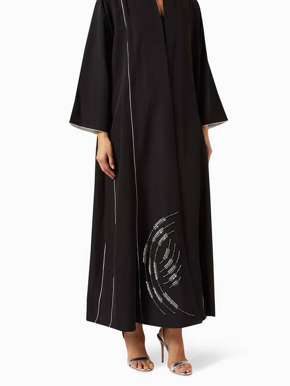 Embellished Abaya in Crepe-