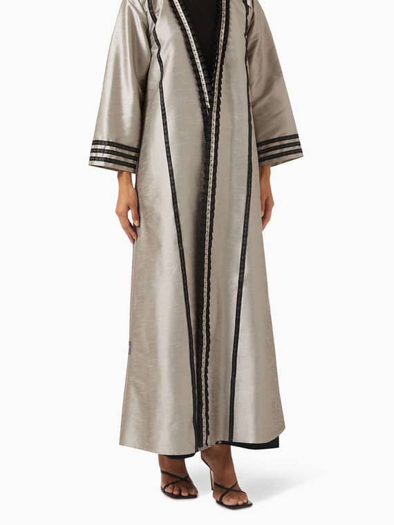 Embroidered Abaya Set in Organza-