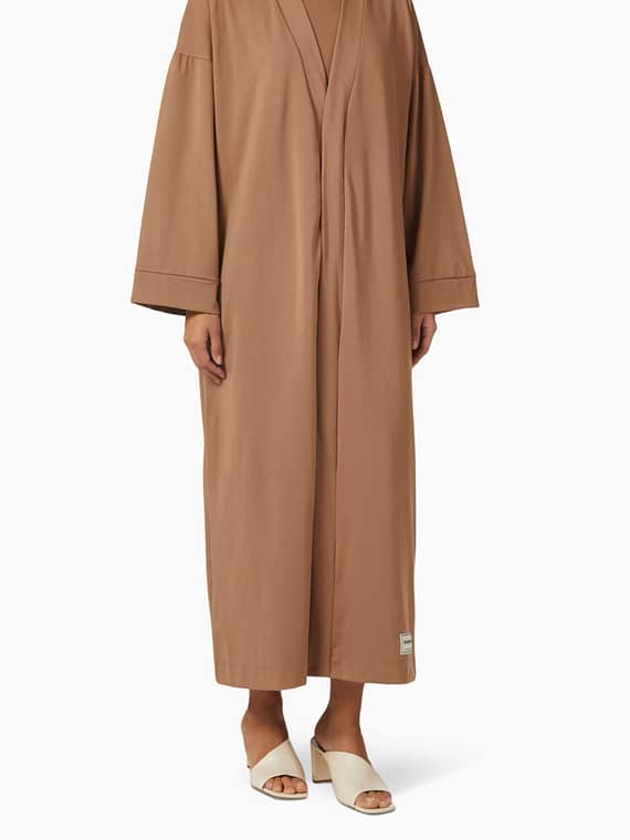 Modest Abaya in Light Softskin100©-