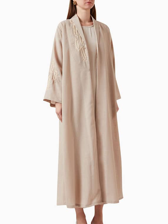 Thread-embroidered Abaya in Linen-
