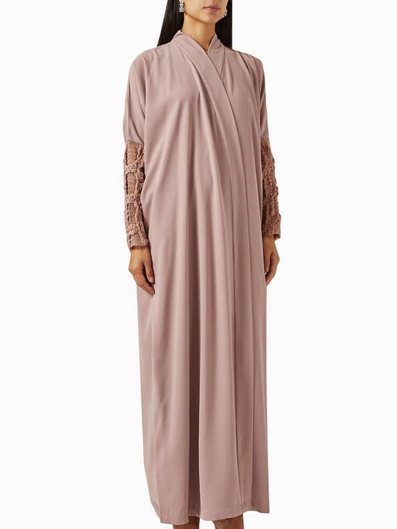 Knotted-sleeve Abaya in Crepe-