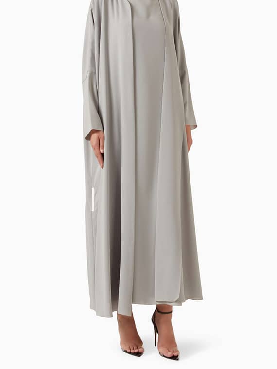 3-piece Abaya Set in Silk-